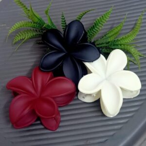 Flower clip (rbw)