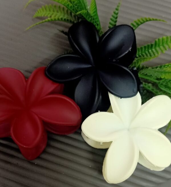 Flower clip (rbw) - Image 2