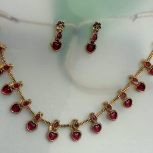 Red Heart Kemp Necklace Set – Antique Gold Finish