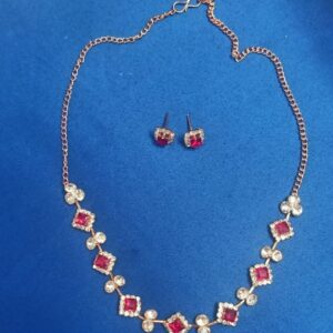 Rose Gold Diamond-Cut Necklace Set red