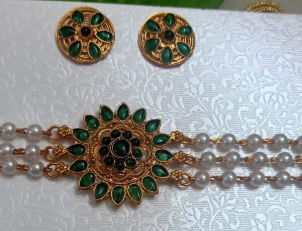 Triple Layer Pearl Choker Set Green - Image 2