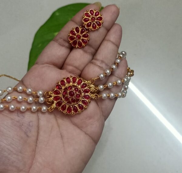 Triple Layer Pearl Choker Set red - Image 2