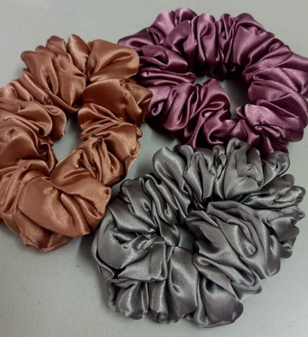 Multicolor Hair scrunchies Set of 6 - Image 3