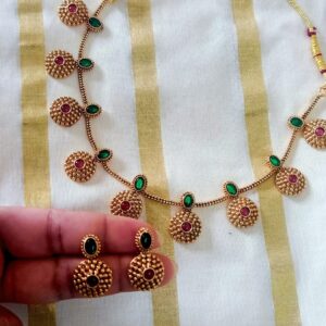 Antique Round Pendant Kemp Necklace Set